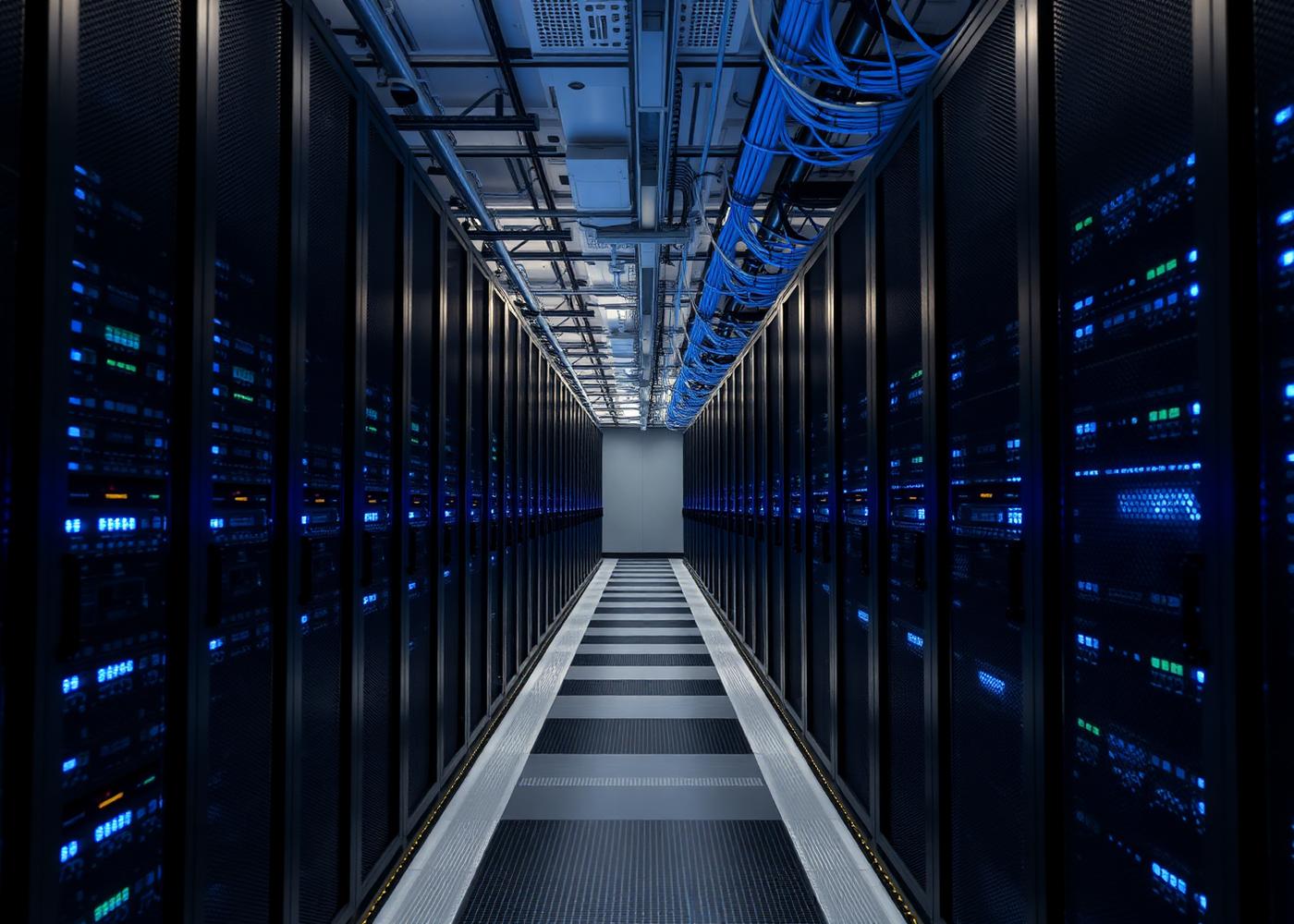 Data Center & Power